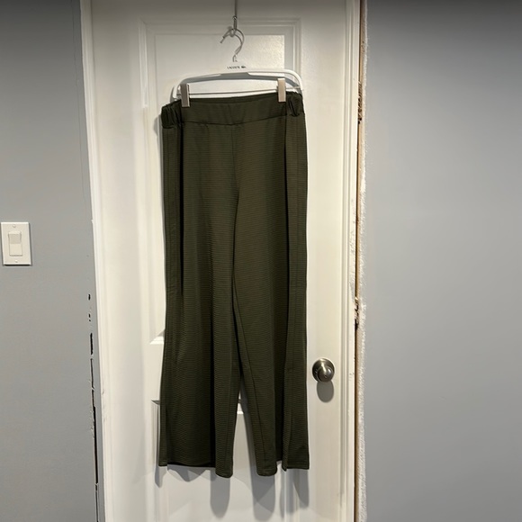 NWT- DG2, Downtime, Ottoman Pull-On Ponte Lounge Pant - Picture 1 of 7